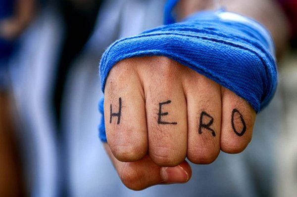 Wie verbessert man die Grifftechnik und -kraft im Ringen durch gezieltes Krafttraining?